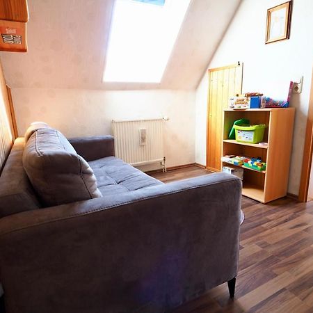 Ferienhaus Neumann - Ein Ganzes Haus Fuer Ihren Urlaub! Hessenburg Exteriér fotografie